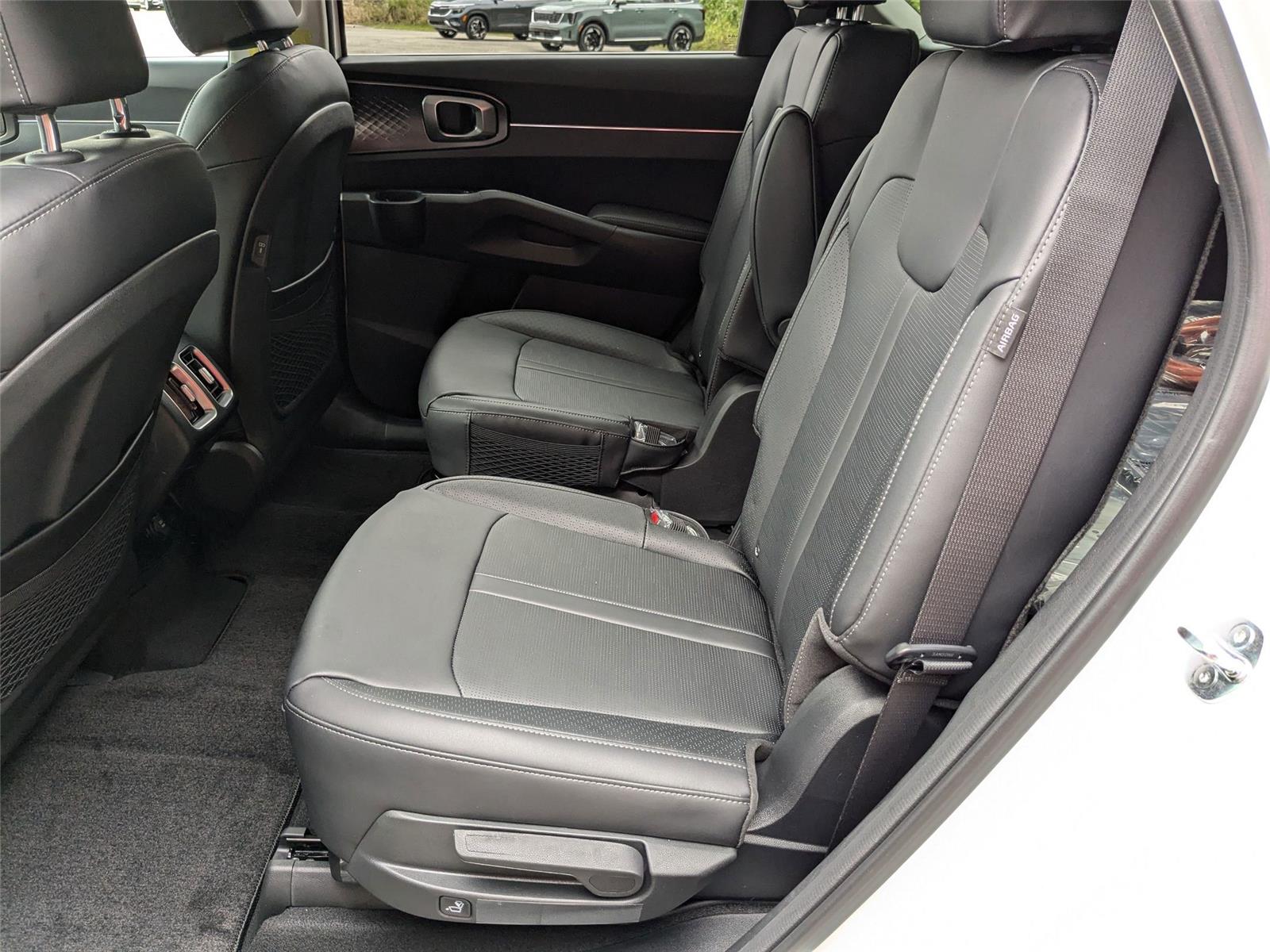 2025 Kia Sorento Plug-In Hybrid EX photo 25
