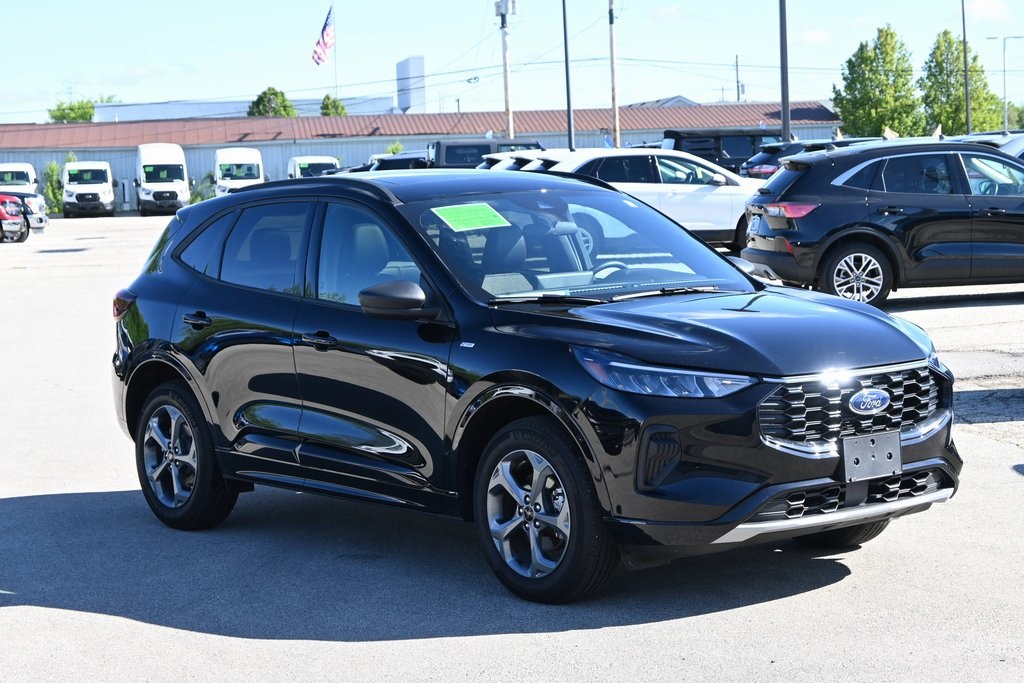 2024 Ford Escape ST-Line photo 6