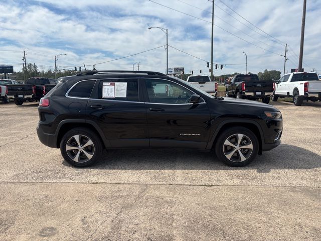 2022 Jeep Cherokee Limited's photo