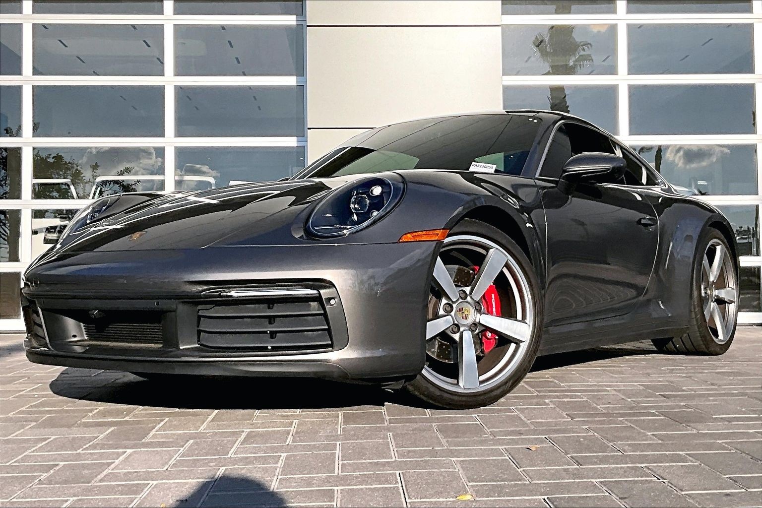 2024 Porsche 911 GTS's photo