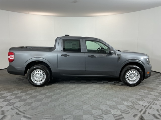 2025 Ford Maverick XL photo 4