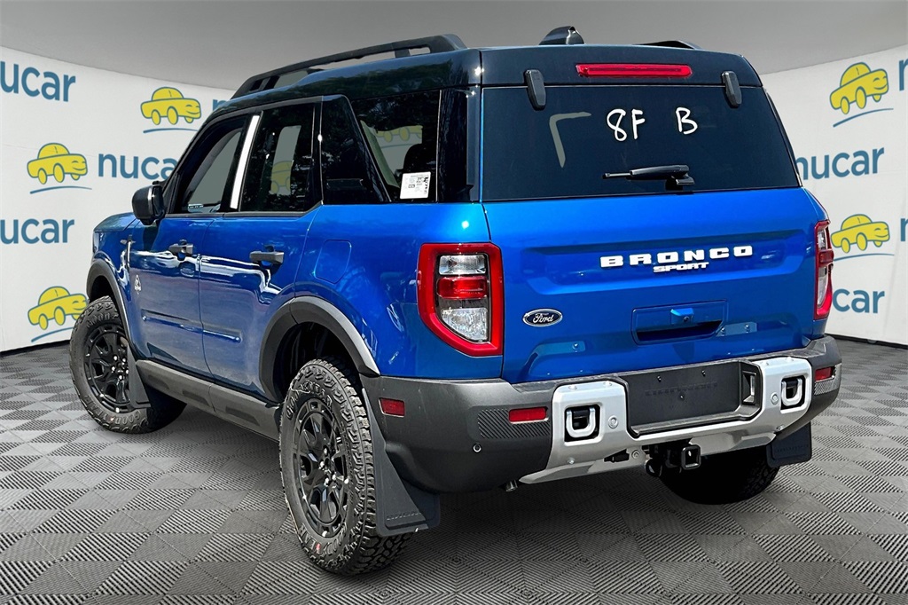 2025 Ford Bronco Sport Outer Banks photo 3