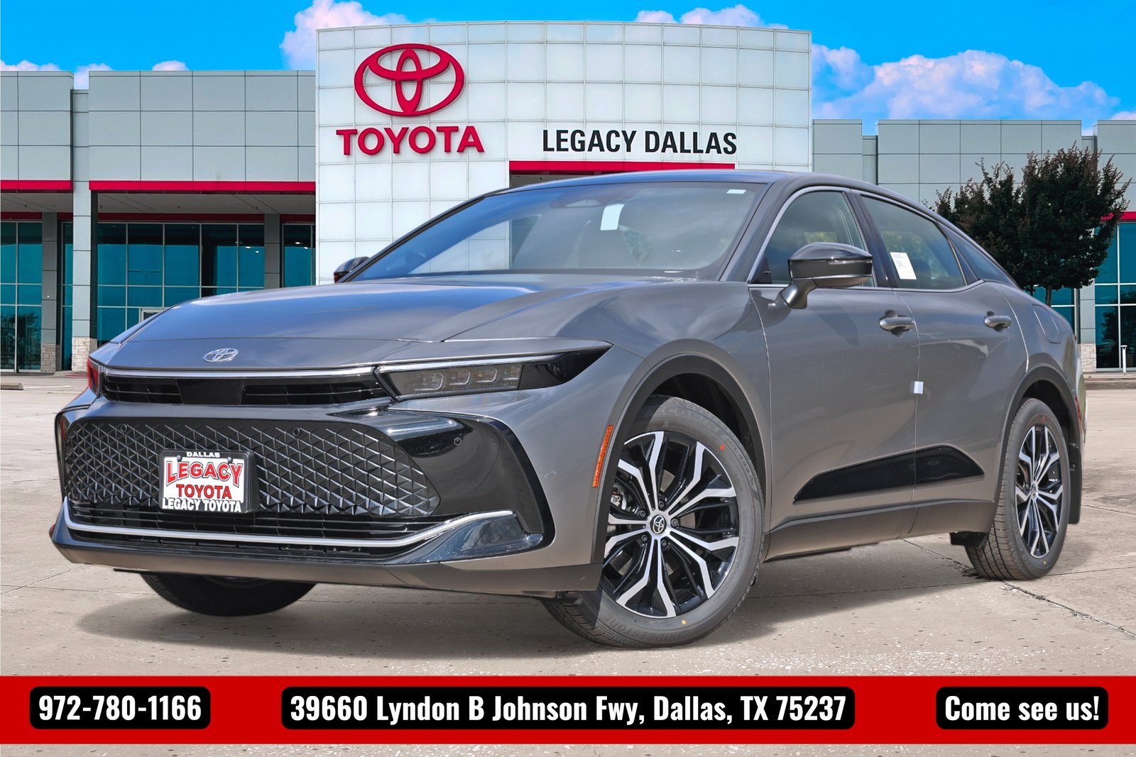 2026 Toyota Crown Limited's photo