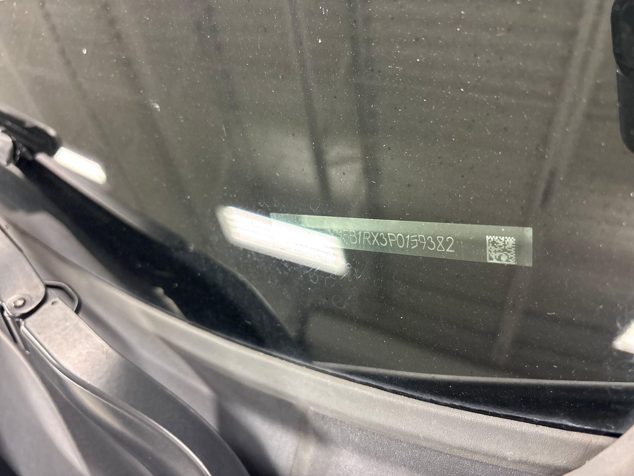 2023 Chevrolet Camaro 1LT photo 18