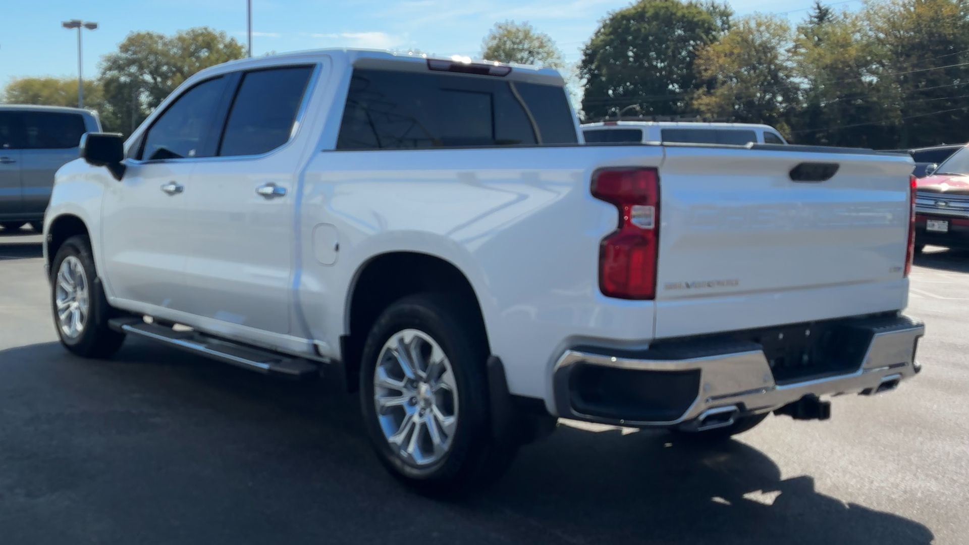2024 Chevrolet Silverado 1500 LTZ photo 4
