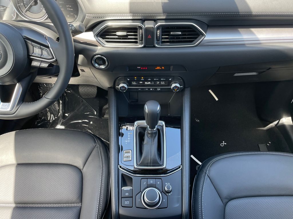 2025 Mazda CX-5 2.5 S Preferred photo 11