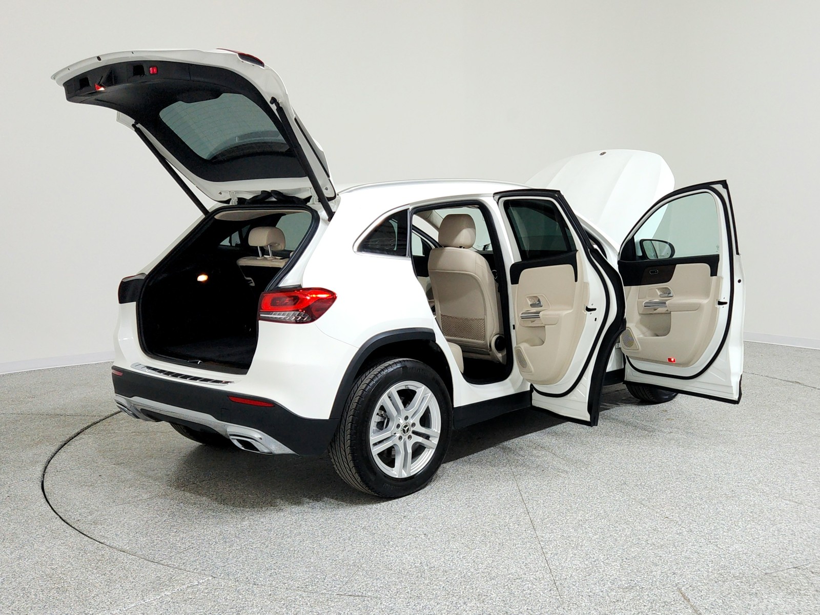 2022 Mercedes Benz GLA 250 4MATIC photo 13
