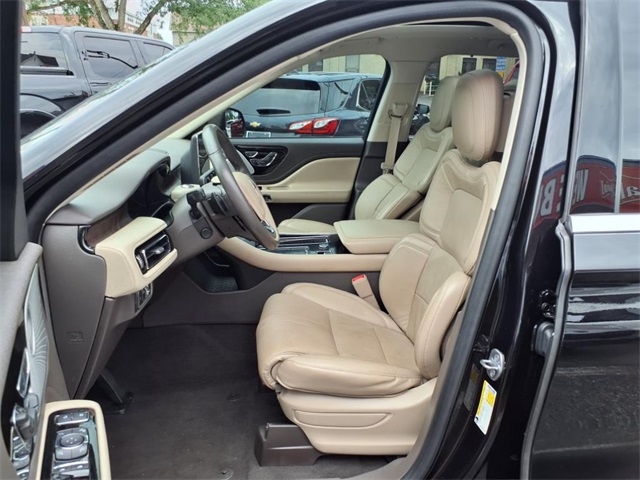 2020 Lincoln Aviator Reserve photo 11