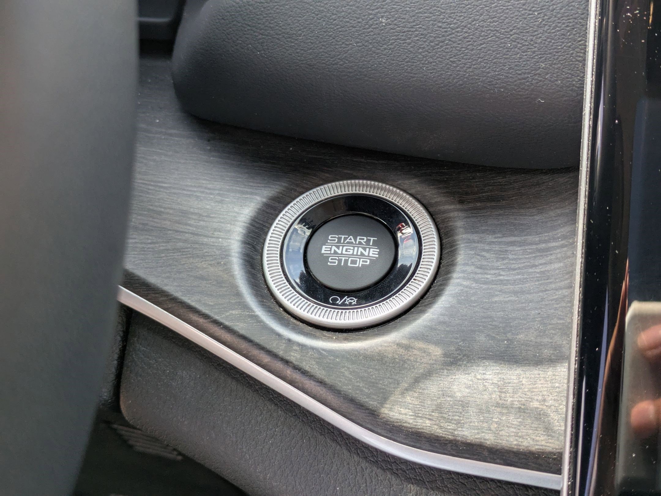 2023 Jeep Cherokee 4xe photo 15
