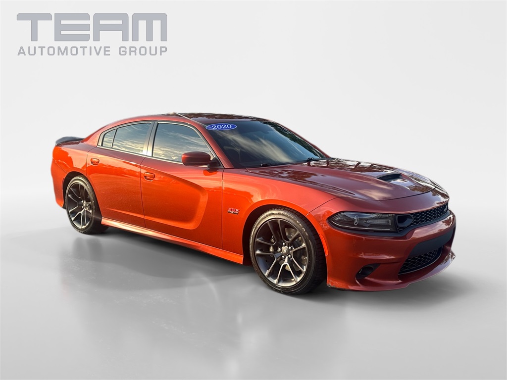 2020 Dodge Charger Scat Pack's photo