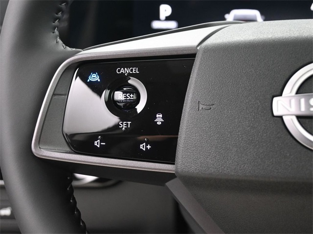 2025 Nissan Murano SL photo 2