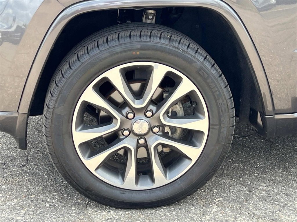2018 Jeep Grand Cherokee Overland photo 24