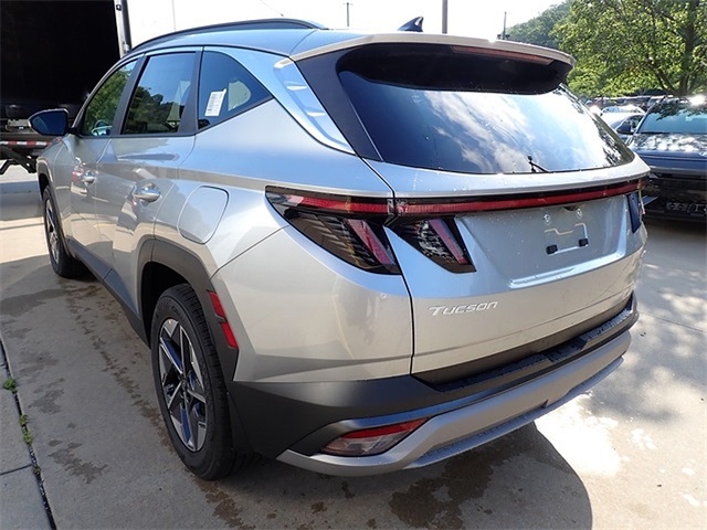 2025 Hyundai Tucson SEL Convenience photo 4