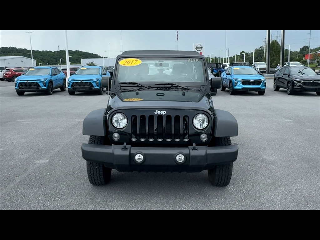 2017 Jeep Wrangler Unlimited Sport photo 3