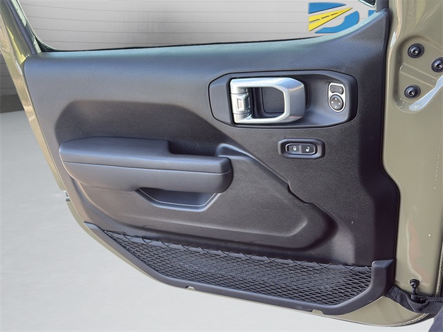 2025 Jeep Wrangler Willys 4xe photo 8