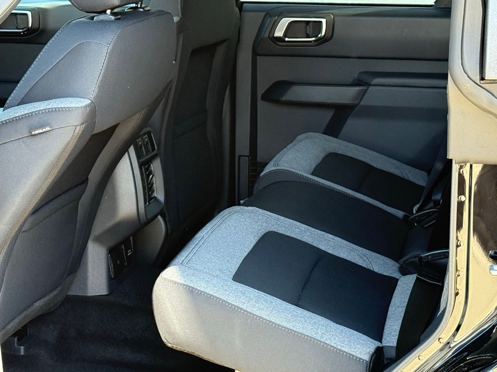 2025 Ford Bronco Big Bend photo 8