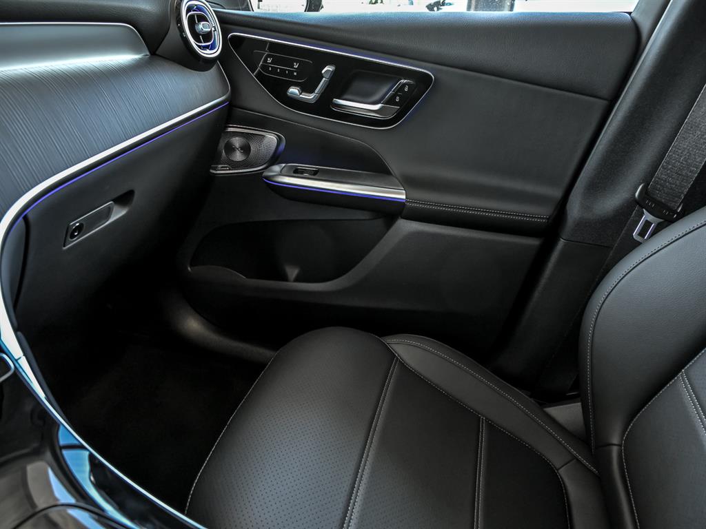 2026 Mercedes Benz GLC 350e 4MATIC photo 17