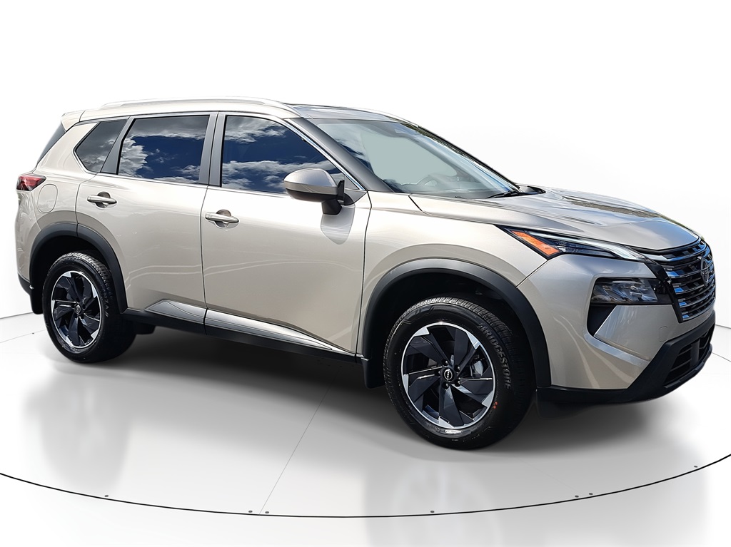 2026 Nissan Rogue SV photo 2