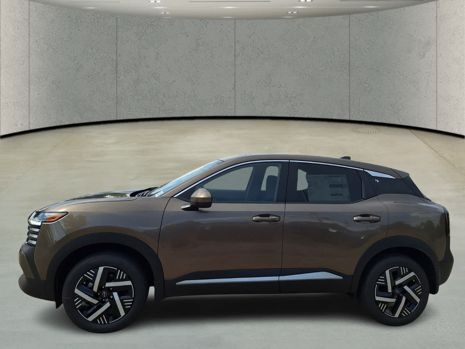 2025 Nissan Kicks SV photo 2