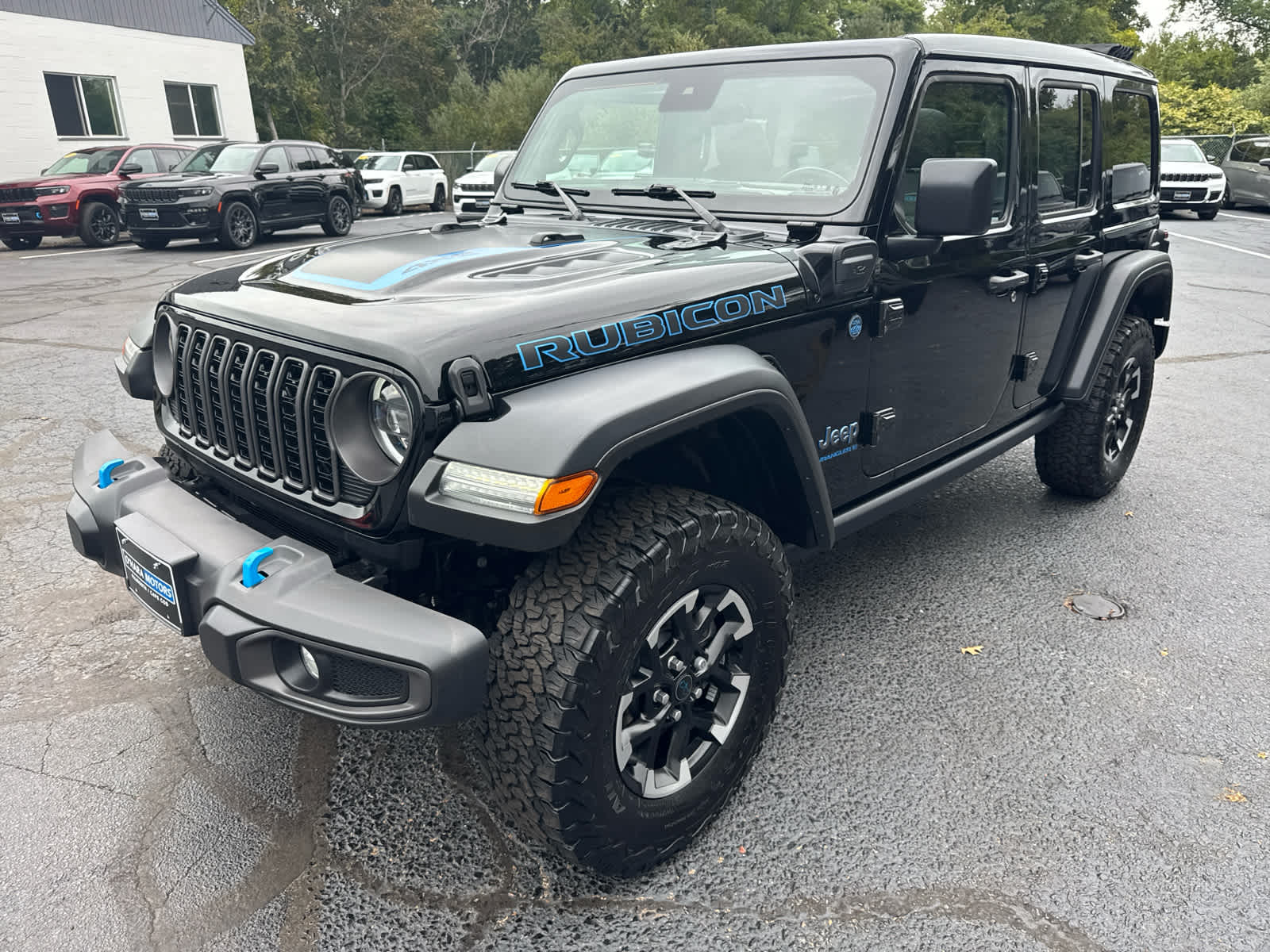 2024 Jeep Wrangler 4xe Rubicon photo 4