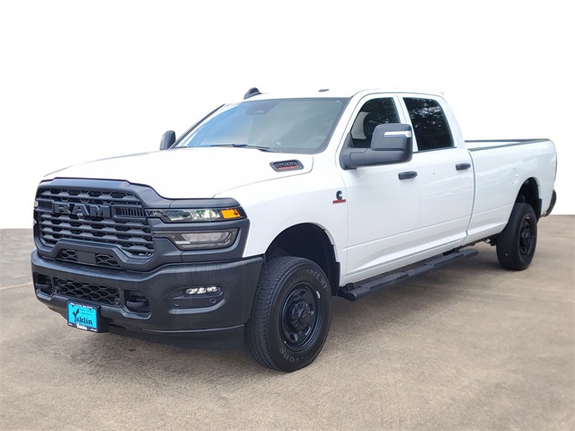 2025 Ram 2500 Tradesman photo 3