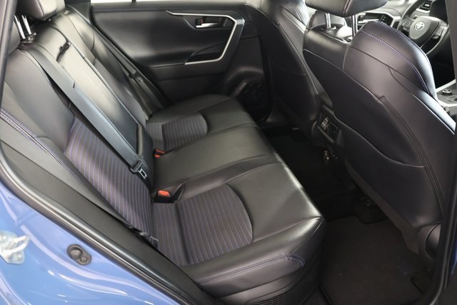 2022 Toyota RAV4 Hybrid XSE photo 22