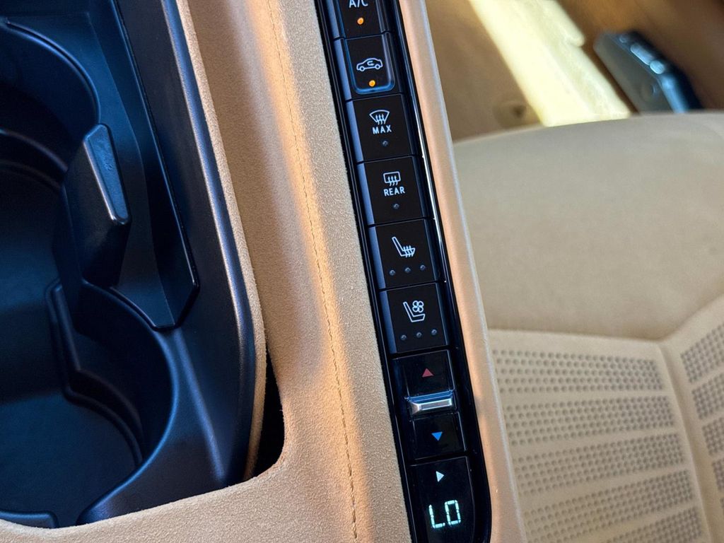 2022 Chevrolet Corvette Stingray photo 24
