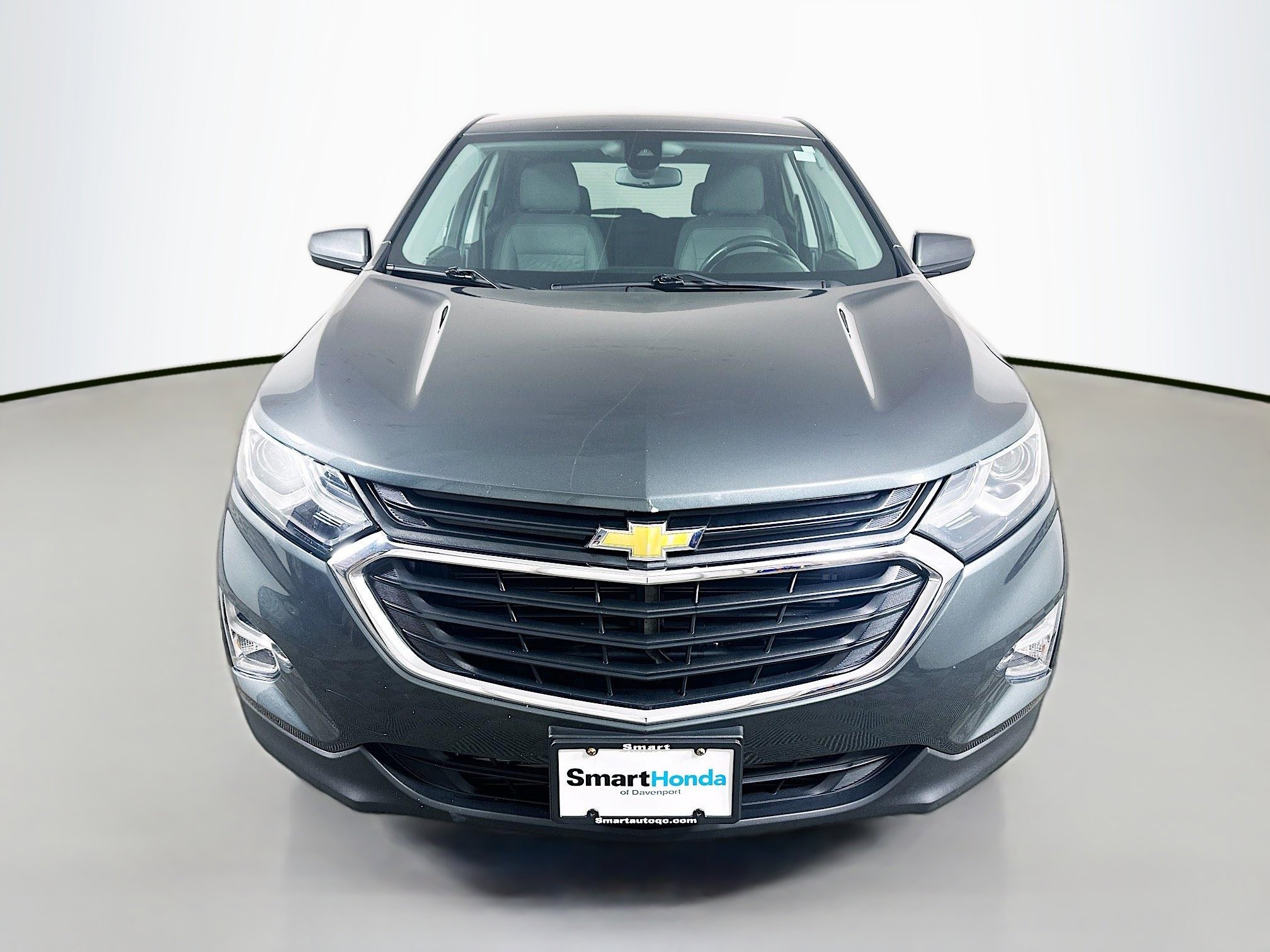 2020 Chevrolet Equinox LT photo 2