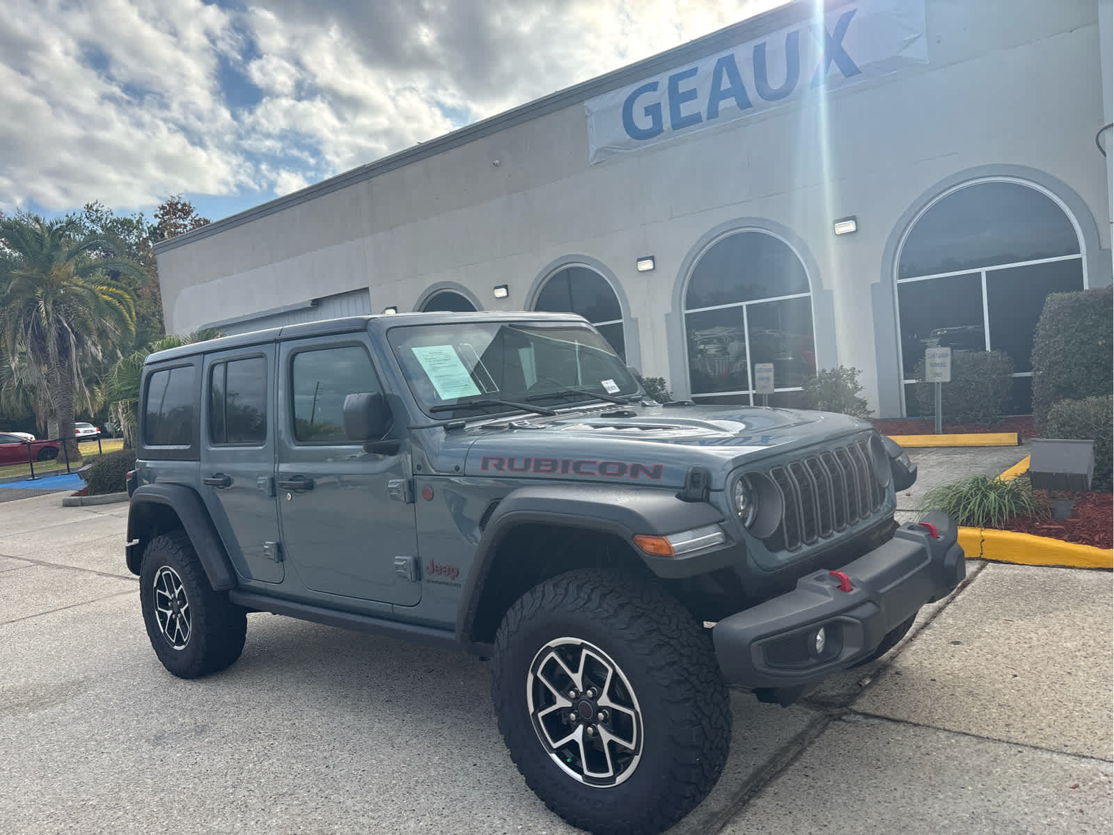 2024 Jeep Wrangler 4-Door Rubicon's photo