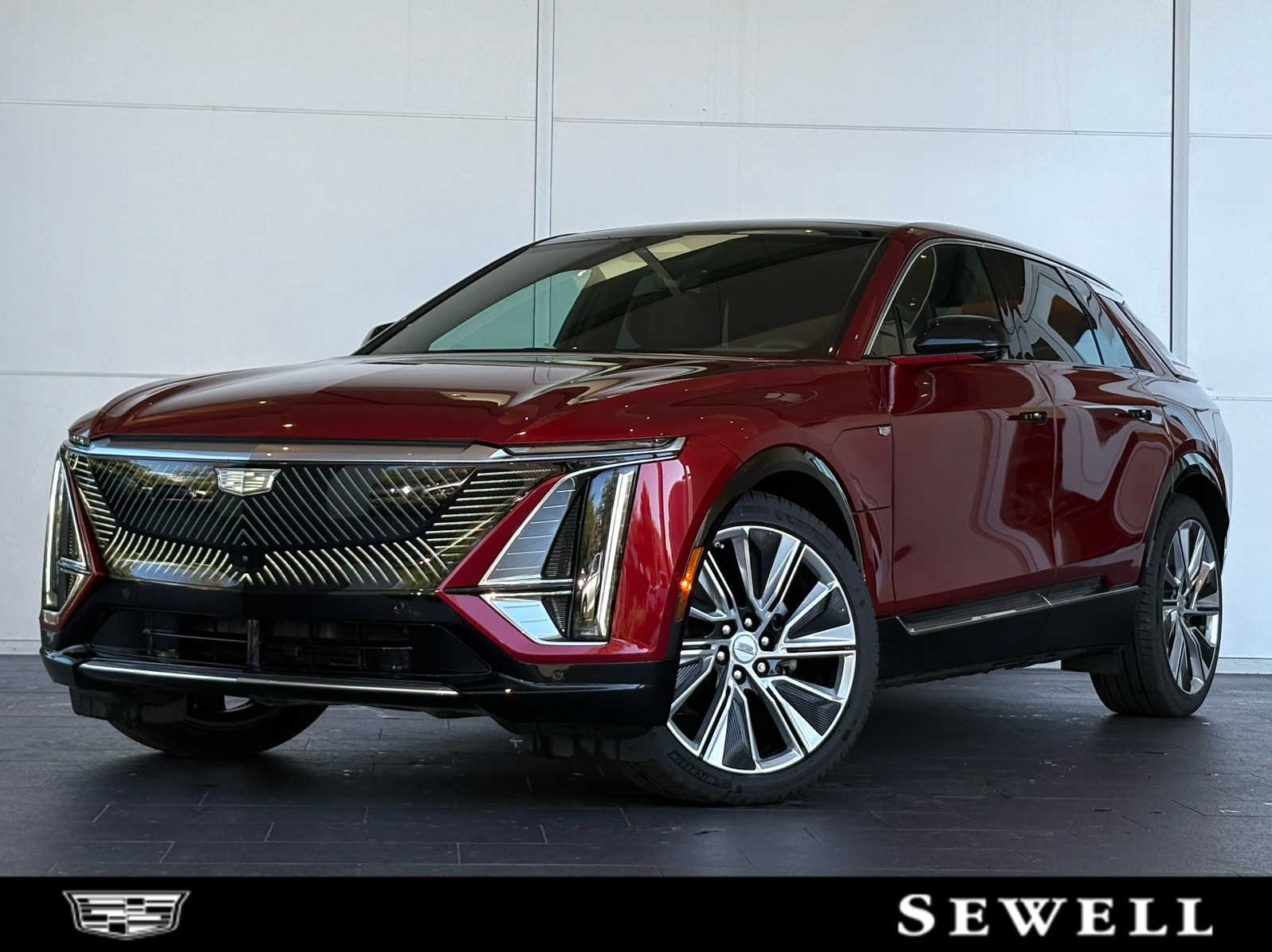 2024 Cadillac LYRIQ Luxury 3's photo