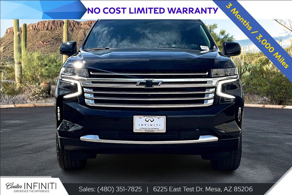 2022 Chevrolet Suburban High Country photo 3
