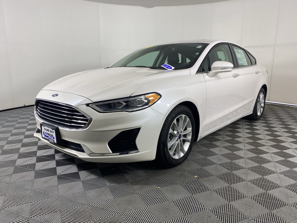 2020 Ford Fusion Hybrid SEL photo 3