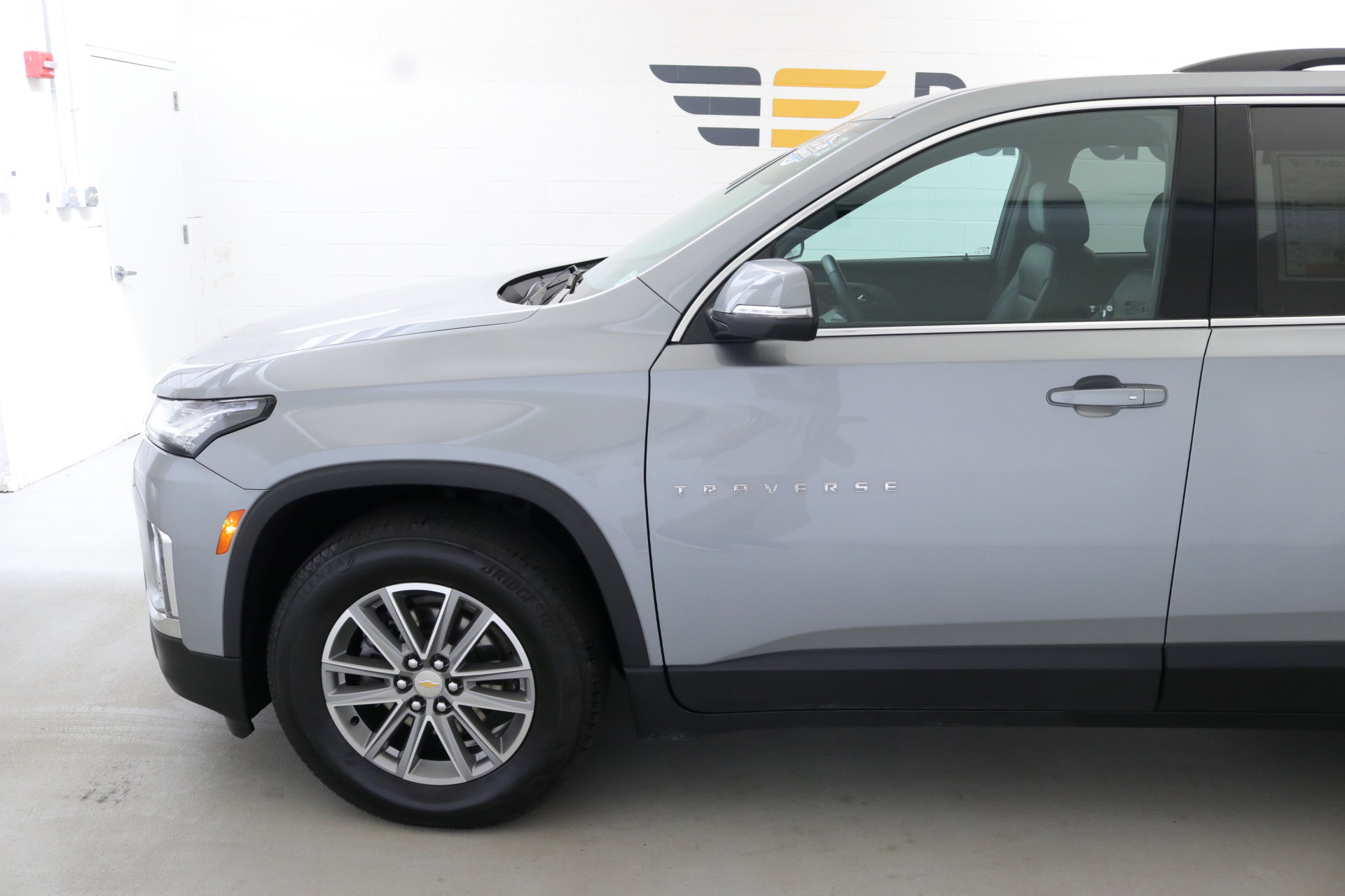 2023 Chevrolet Traverse Leather photo 4