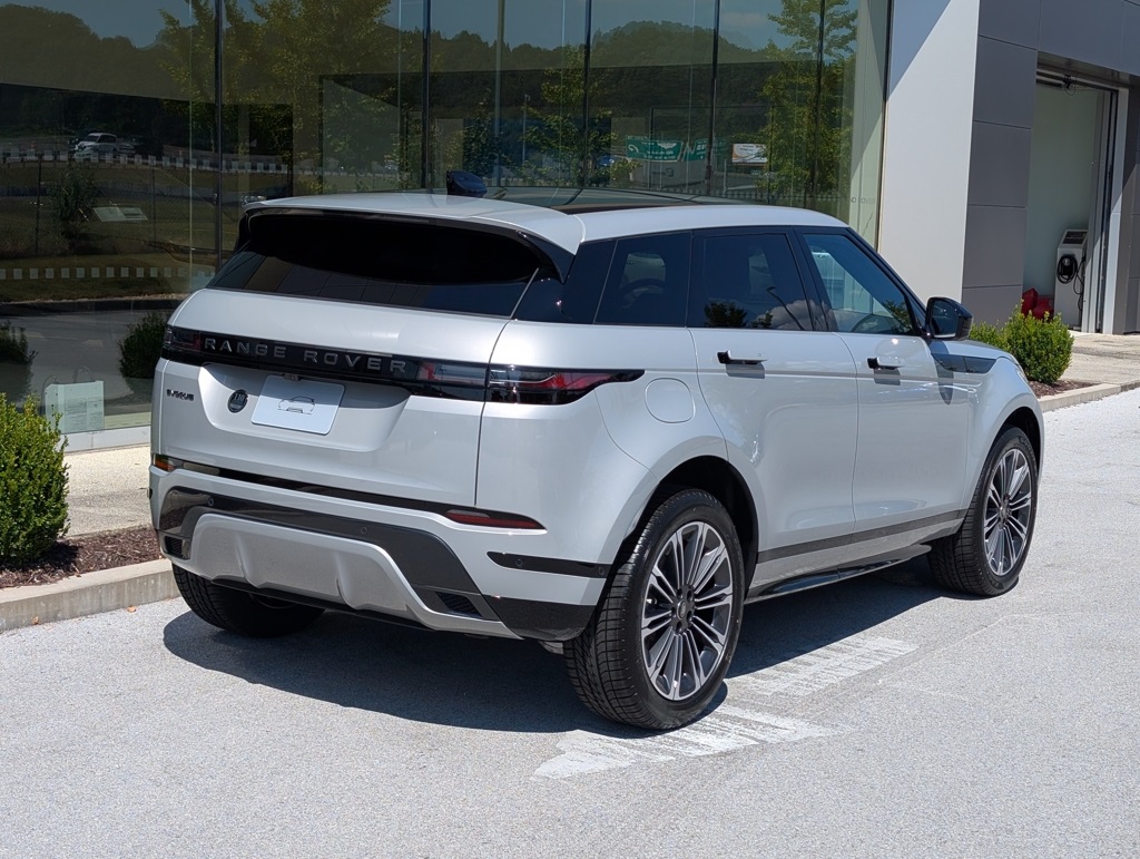 2026 Land Rover Range Rover Evoque Dynamic SE photo 7