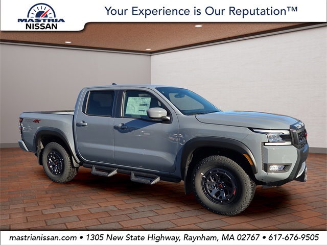 2025 Nissan Frontier PRO-4X's photo