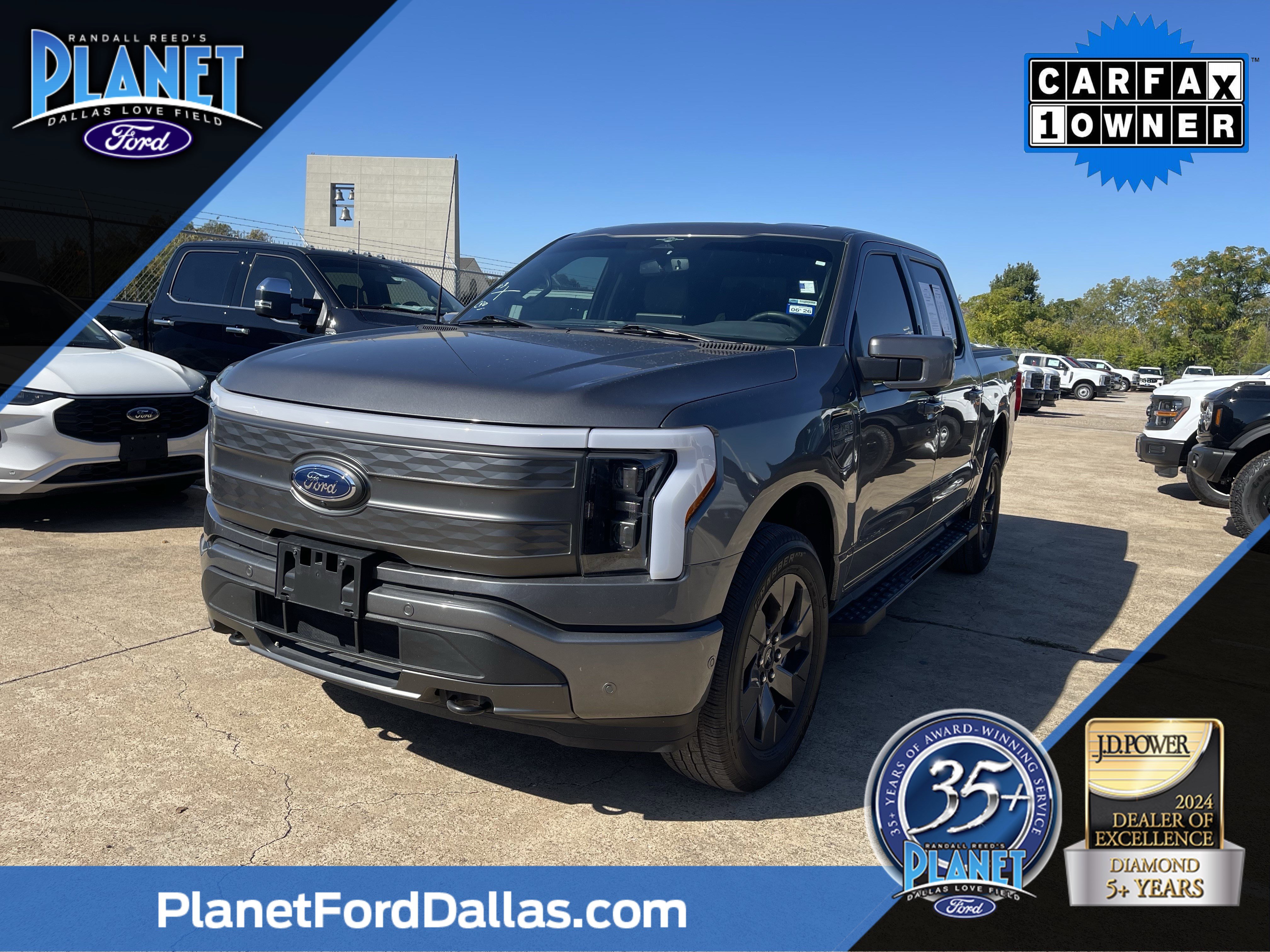 2023 Ford F-150 Lightning Lariat