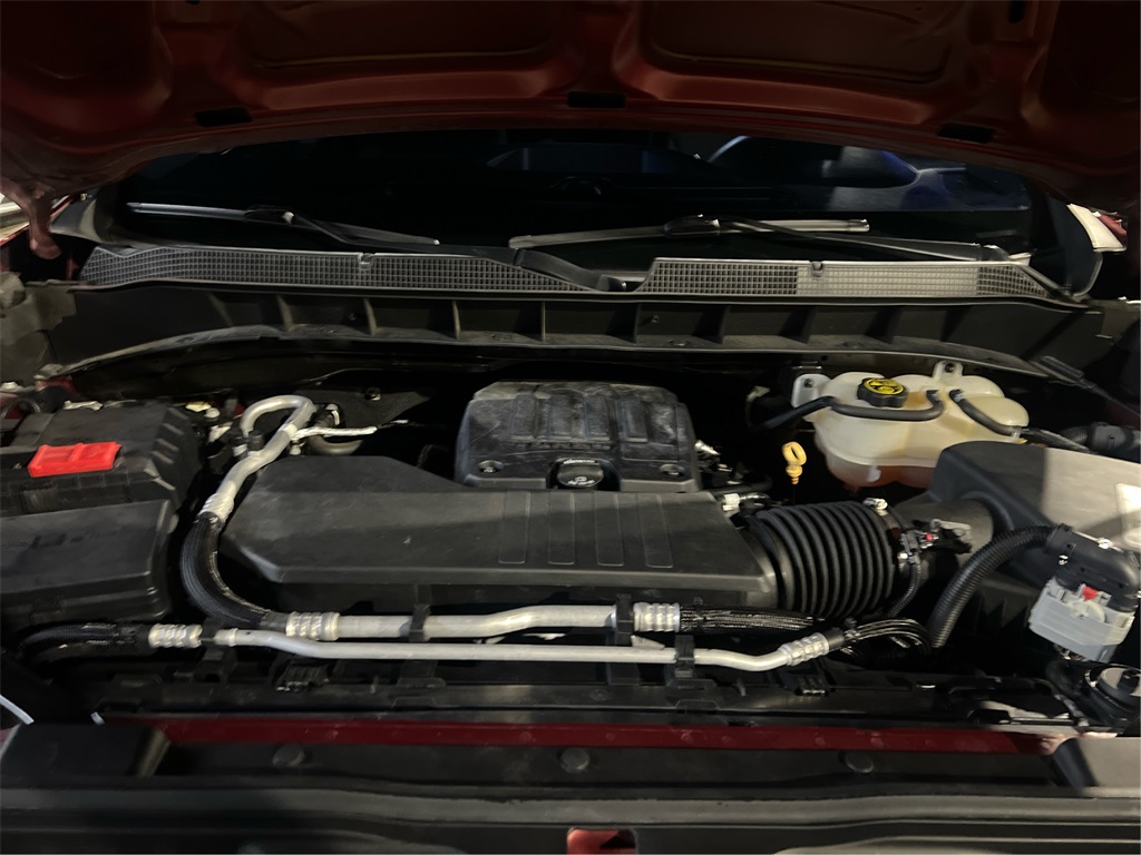 2020 Chevrolet Silverado 1500 Custom photo 11