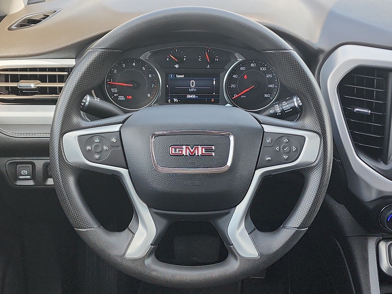 2023 Gmc Acadia SLE photo 19
