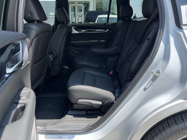 2025 Cadillac XT6 Premium Luxury photo 21