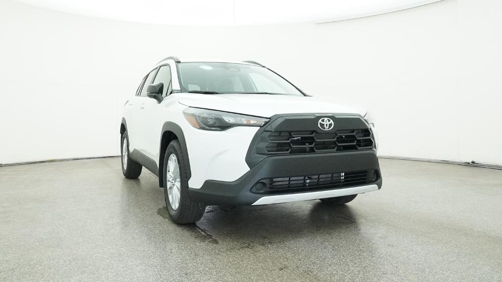 2026 Toyota Corolla Cross LE photo 31