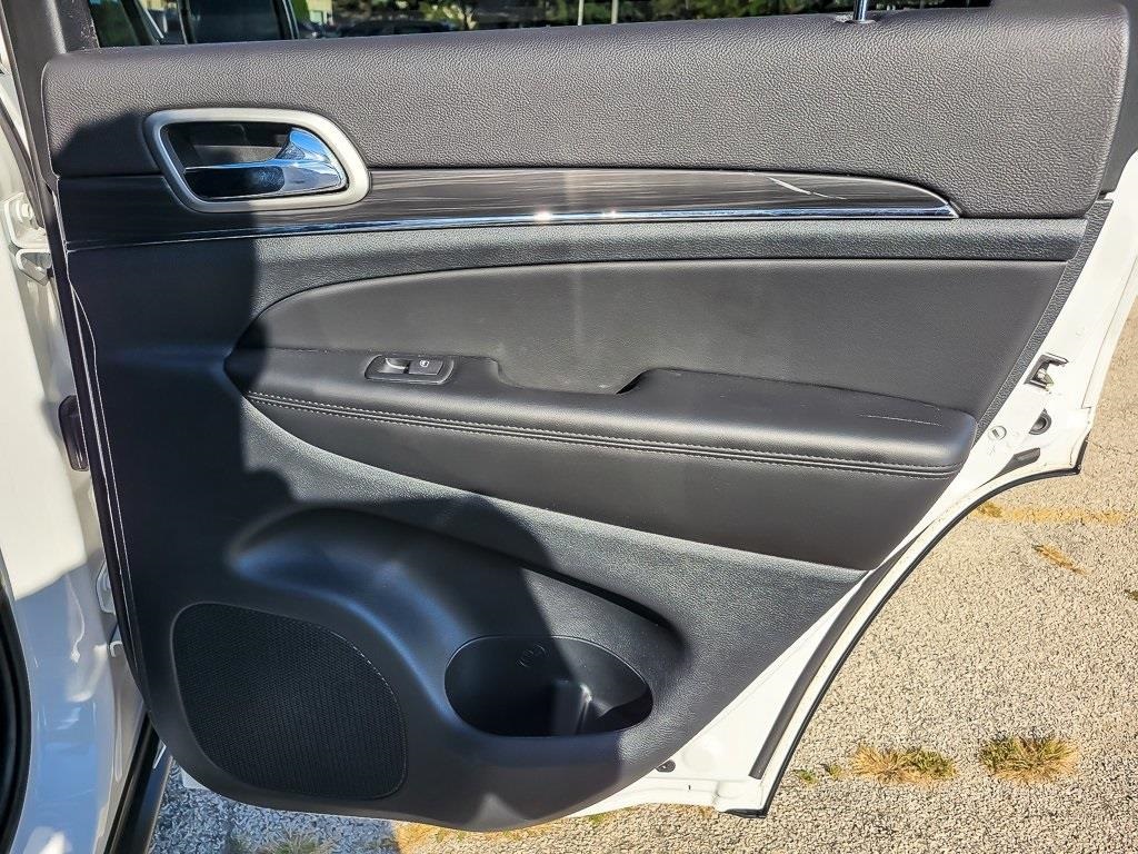 2022 Jeep Cherokee Limited photo 18