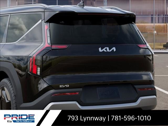 2026 Kia EV9 Wind photo 13