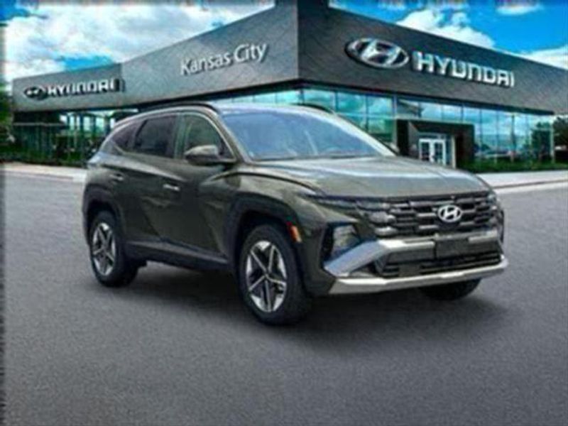 2025 Hyundai Tucson SEL photo 4