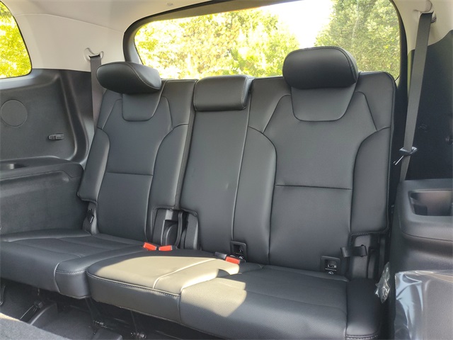 2025 Kia Telluride LX photo 10