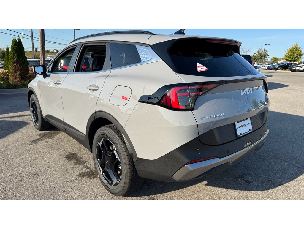 2026 Kia Sportage Hybrid EX photo 21