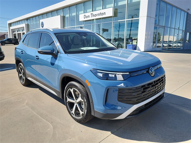 2025 Volkswagen Tiguan SE's photo