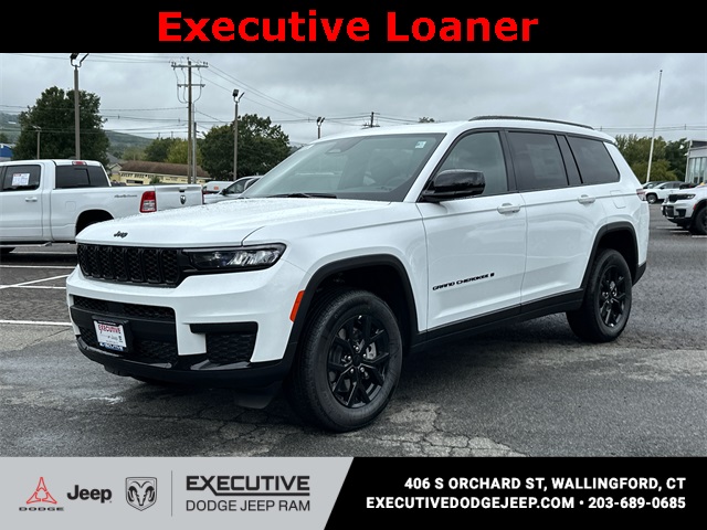 2025 Jeep Grand Cherokee L Altitude's photo