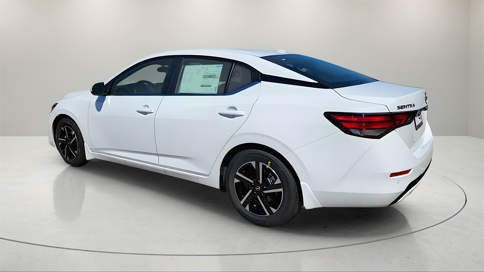 2025 Nissan Sentra SV photo 5