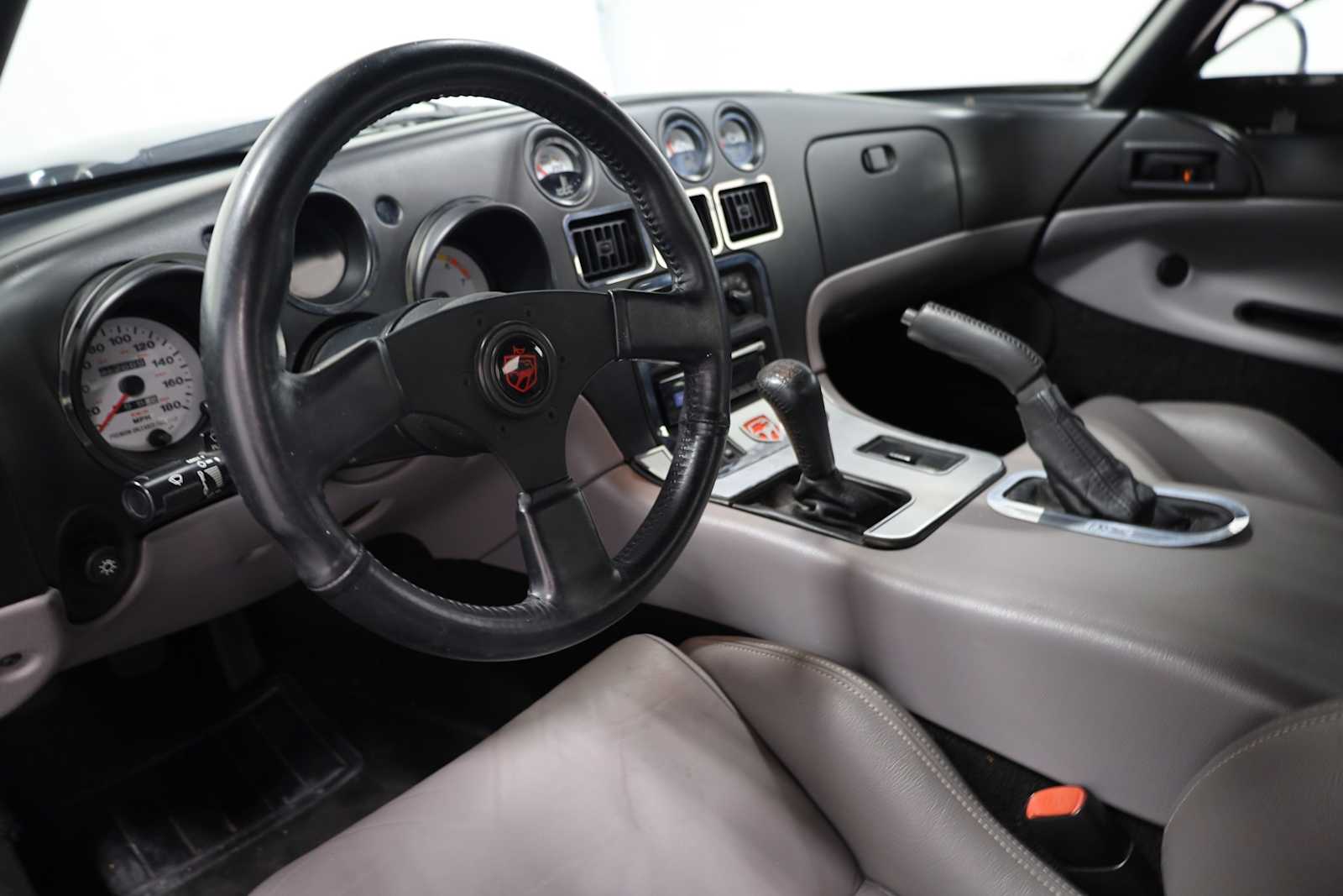 1994 Dodge Viper 10 photo 4
