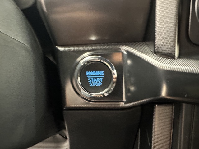 2025 Ford F-150 Platinum photo 34